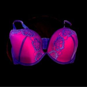 Deep Plunge Contour Bra -NWT